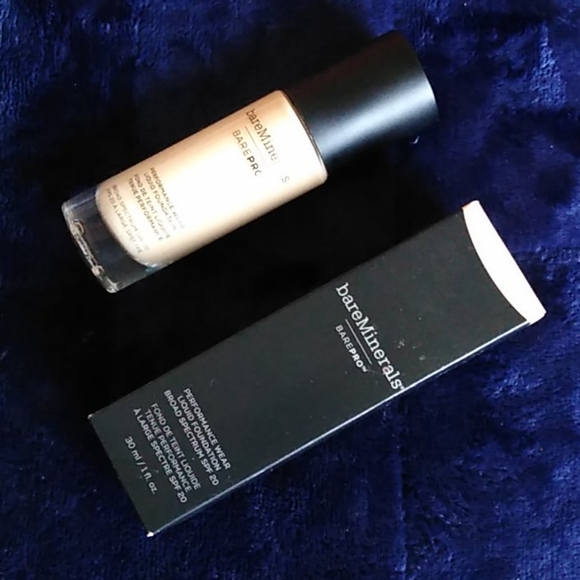 bareMinerals Other - Bare Minerals BarePro Performance Wear Foundation bareMinerals Other - Bare Minerals BarePro Performance Wear Foundation
